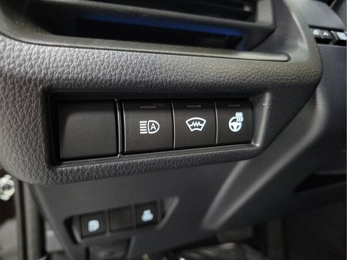 New 2026 Toyota Prius Plug-In Hybrid FWD image 11