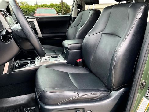 Used 2022 Toyota 4Runner Limited image 7