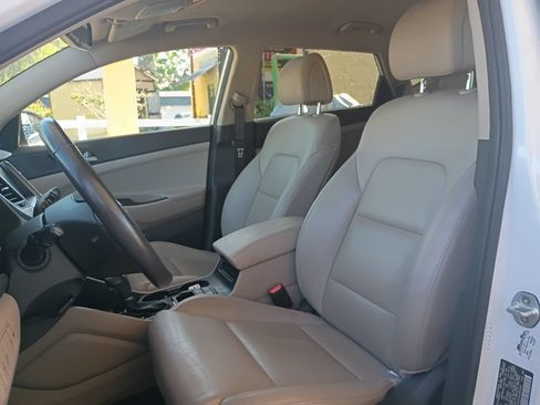 Used 2017 Hyundai Tucson Limited FWD image 32