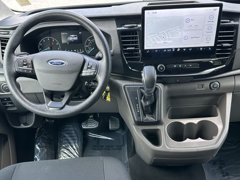 Used 2023 Ford Transit 350 XLT RWD image 21