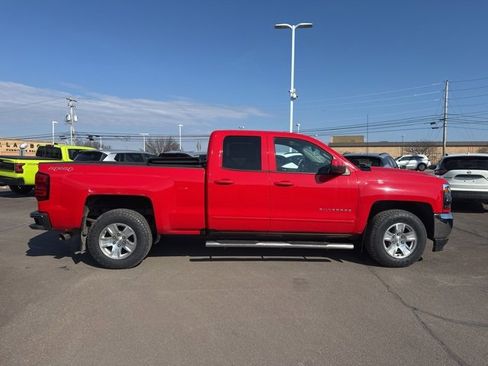 Used 2017 Chevrolet Silverado 1500 LT w/ All Star Edition image 4