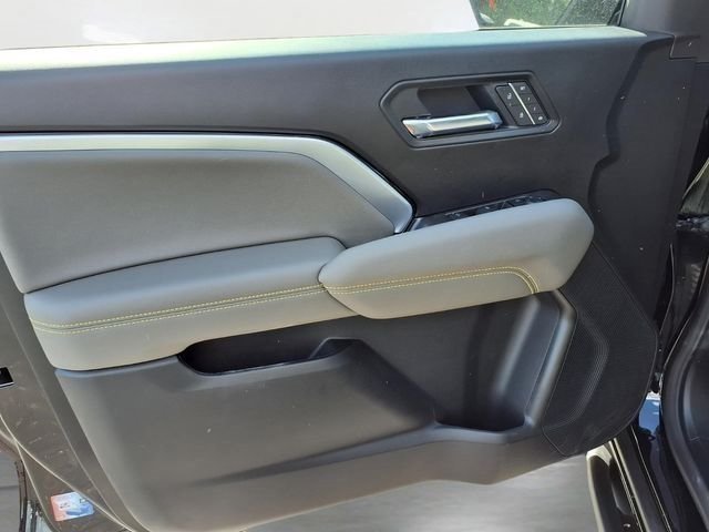 New 2026 Chevrolet Colorado ZR2 w/ Technology Package AWD/4WD image 12