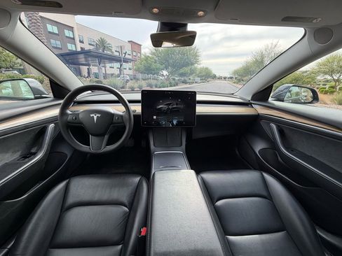 Used 2022 Tesla Model 3 RWD image 11