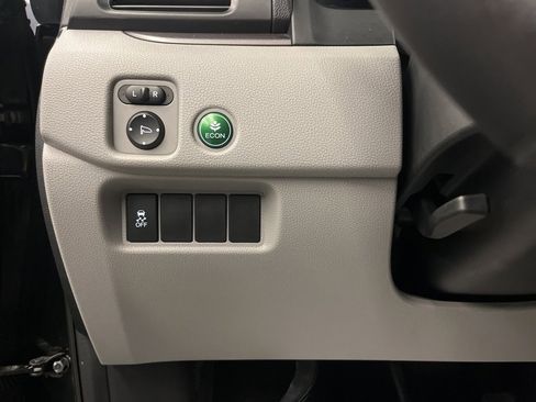 Used 2017 Honda Pilot EX-L image 12