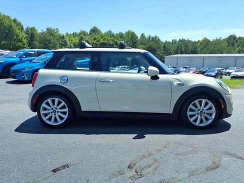 Used 2015 MINI Cooper S FWD image 7