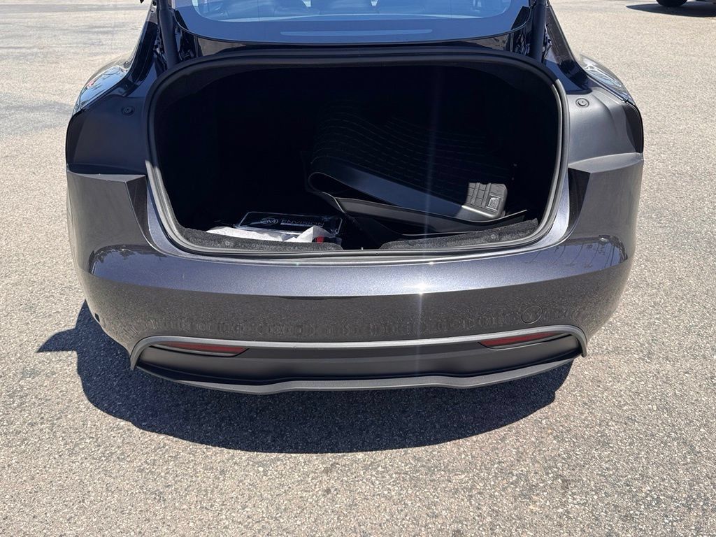 Used 2024 Tesla Model 3 Standard Range RWD image 13