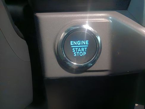 Used 2025 Ford F150 XLT w/ Equipment Group 302A MID AWD/4WD image 26