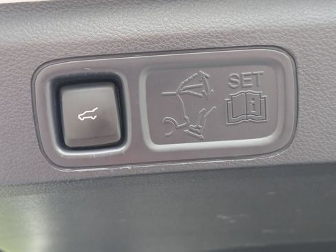 Certified 2023 Ford Expedition Limited AWD/4WD image 35