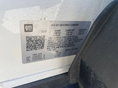 Used 2025 Chevrolet Trax LT image 27