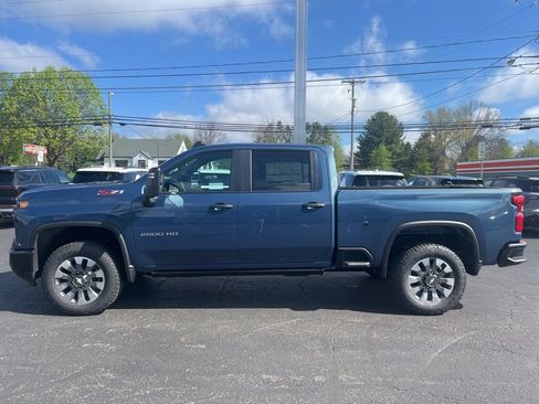New 2026 Chevrolet Silverado 2500 Custom w/ Custom Value Package AWD/4WD image 2