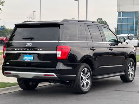Certified 2024 Ford Expedition XLT AWD/4WD image 2