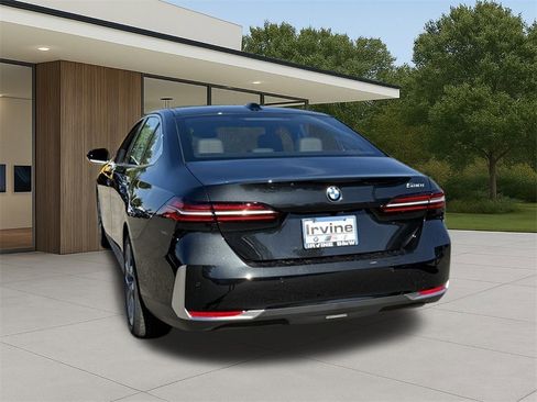 New 2026 BMW 530i w/ Premium Package image 11