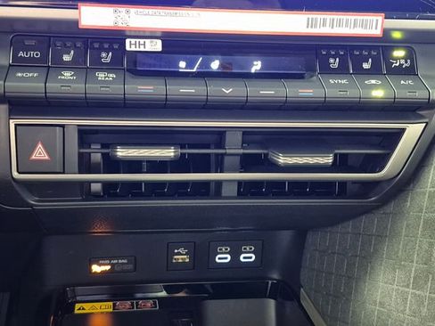 New 2026 Toyota Camry XLE image 18