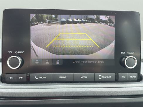 Used 2024 Honda Accord LX image 11