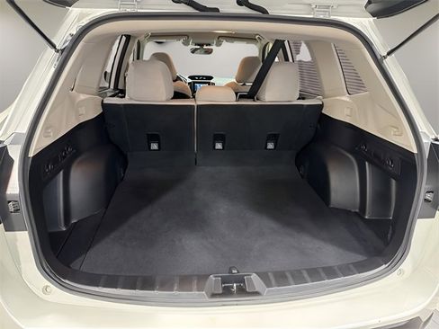 Used 2021 Subaru Forester image 33