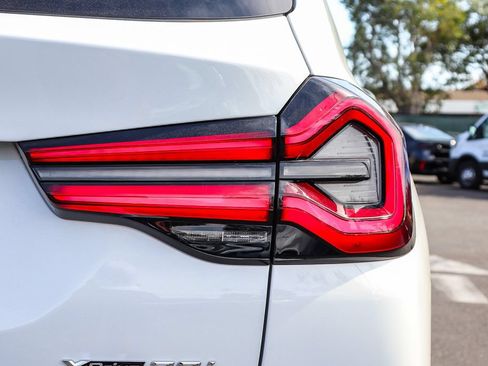 Certified 2023 BMW X3 xDrive30i w/ Premium Package AWD/4WD image 7