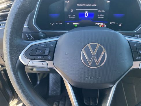 Used 2023 Volkswagen Tiguan S image 20
