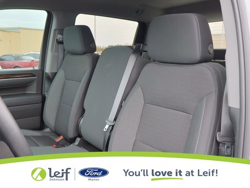 Used 2025 GMC Sierra 1500 Elevation image 13