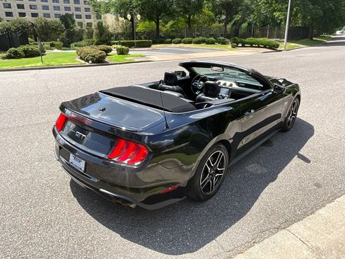 Used 2019 Ford Mustang GT Premium w/ Equipment Group 401A RWD image 27