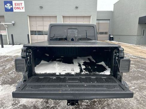 Certified 2023 Jeep Gladiator Sport image 24
