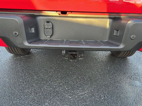 New 2026 Nissan Frontier SV w/ All-Weather Content Package image 11