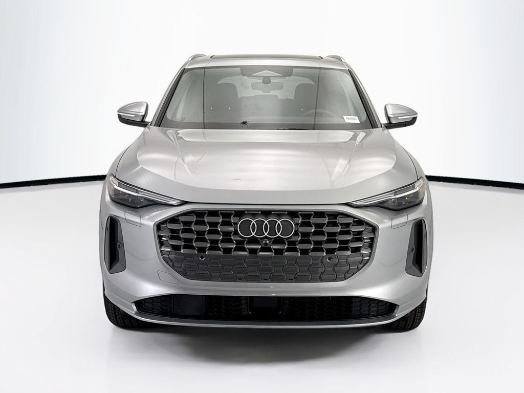Used 2026 Audi Q5 Premium Plus AWD/4WD image 2