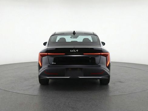 Used 2025 Kia K4 LXS image 7