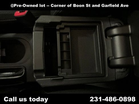 Used 2016 Subaru Forester 2.5i Premium w/ All-Weather Package image 25