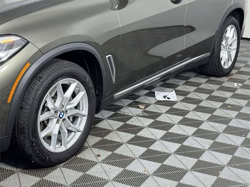 Used 2023 BMW X5 xDrive40i image 13