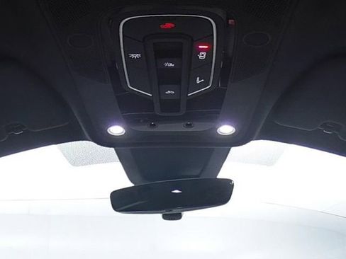 Used 2024 Audi SQ8 Prestige w/ Prestige Package AWD/4WD image 27