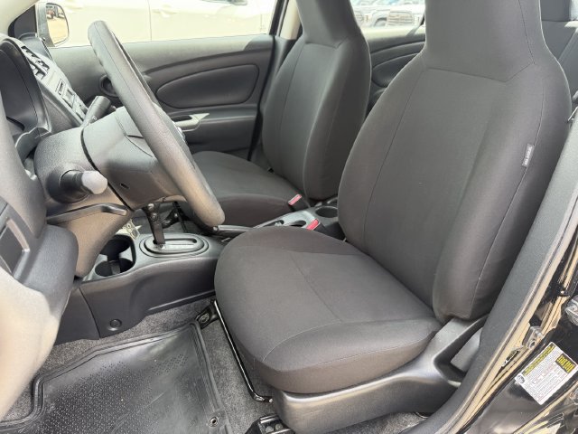 Used 2014 Nissan Versa S Plus FWD image 24