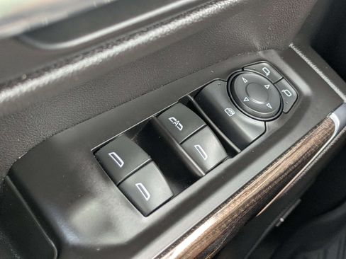 Used 2021 Chevrolet Silverado 1500 LT Trail Boss AWD/4WD image 21