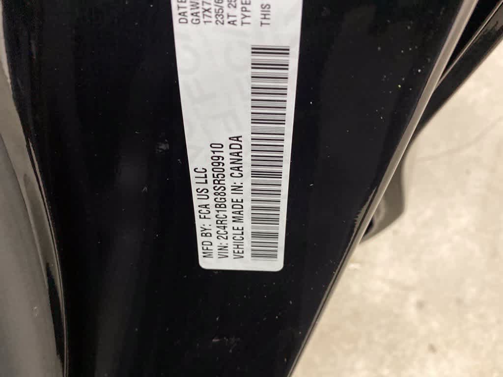 Used 2025 Chrysler Pacifica Select FWD image 29