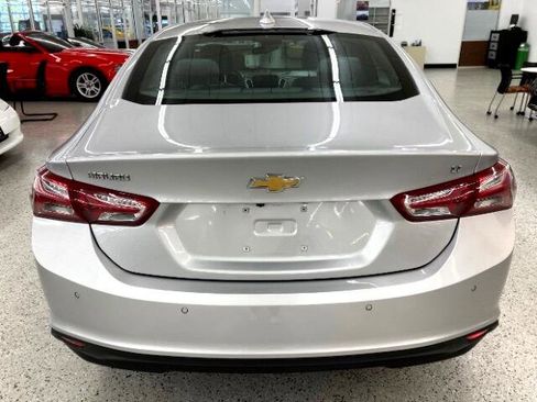 Used 2019 Chevrolet Malibu LT w/ Driver Confidence Package II image 5