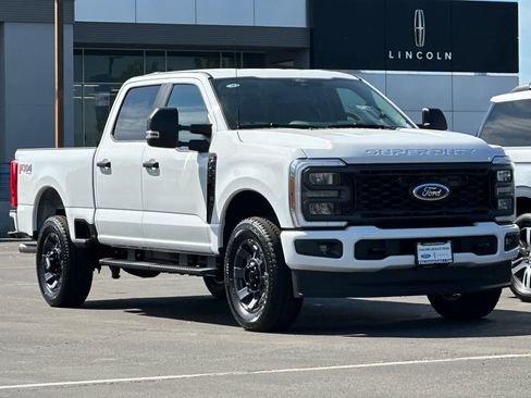 New 2026 Ford F250 XL w/ STX Appearance Package AWD/4WD image 11