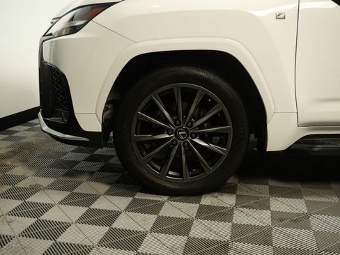 Certified 2022 Lexus LX 600 F Sport image 8