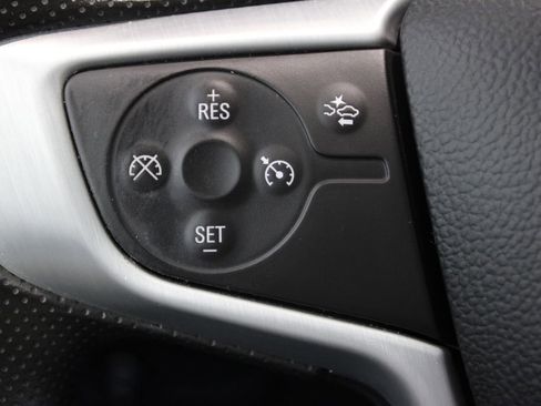 Used 2024 GMC Terrain SLE image 21