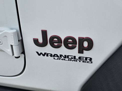 Used 2020 Jeep Wrangler Unlimited Rubicon AWD/4WD image 7