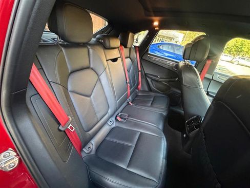 Used 2016 Porsche Macan S AWD/4WD image 27