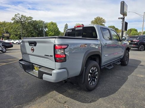 Used 2024 Nissan Frontier PRO-4X w/ Off-Road Protection Package image 7