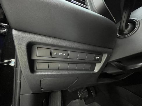 Used 2022 Mitsubishi Outlander SEL AWD/4WD image 31