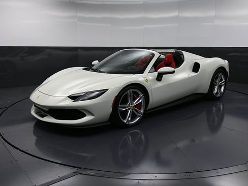 Used 2025 Ferrari 296 GTS image 36