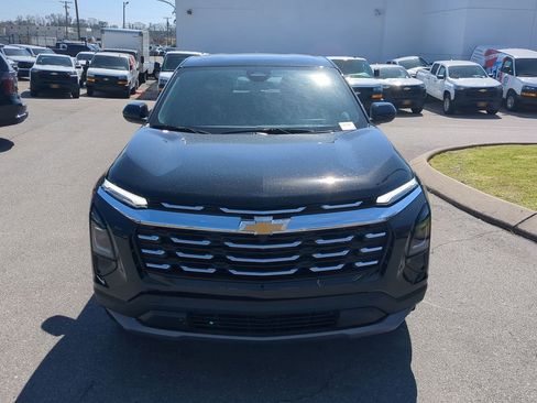 New 2026 Chevrolet Equinox LT w/ LPO, Floor Liner Package image 3