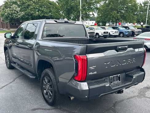 Used 2024 Toyota Tundra SR5 w/ SR5 Convenience Package AWD/4WD image 5