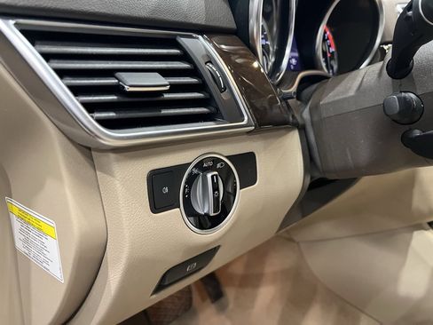 Used 2013 Mercedes-Benz ML 350 2WD image 48