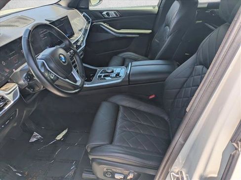 Used 2024 BMW X5 xDrive40i AWD/4WD image 17