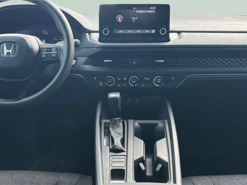 Used 2023 Honda Accord EX image 22