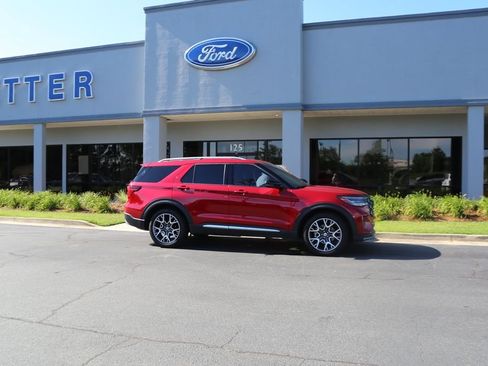 Used 2025 Ford Explorer Platinum w/ Ultimate Package RWD image 2