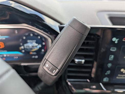 New 2026 Chevrolet Silverado 2500 ZR2 image 39