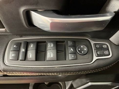 Used 2024 RAM 2500 Laramie image 30